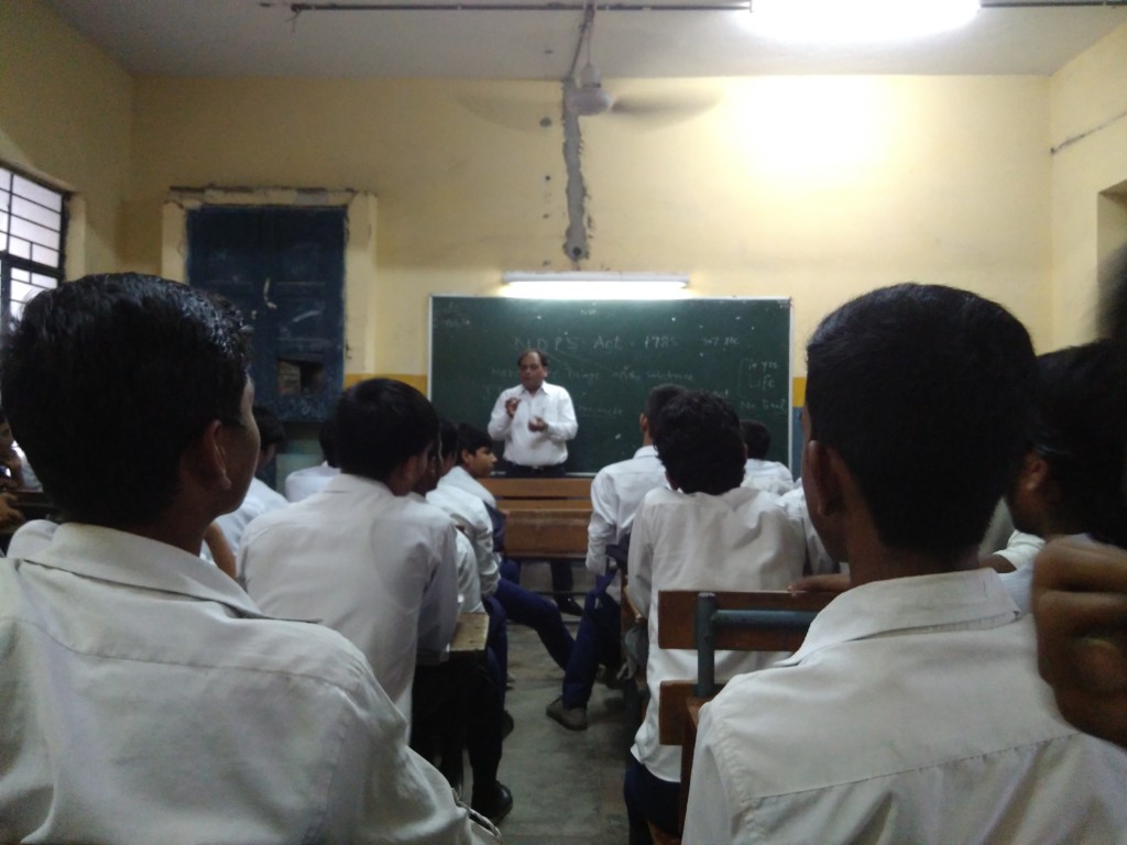School Visiti  by CDLSA Advocate Mr. Ved Prakesh 