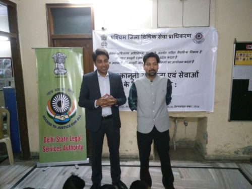 In the observance of Children Day (14 Nov), Central & West DLSA in coordination with Shiksha Rath NGO organised Legal Awareness programme for children on the topic of “Right of Children to Free & Compulsory Education under Right to Education under Right to education Act” at Outram Lane, Delhi On 14.11.2017