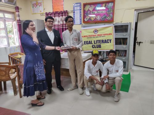 In the observance of Independence Day CDLSA organised Quiz competition in 3m school on 13/08/2018