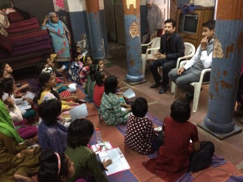 In the observance of Children’s Day (14th November), Central & West DLSA jointly organised Legal Awareness Programme and quiz competition at Bachchiyon ka Ghar, Matia Mahal, Delhi on 14.11.2018.