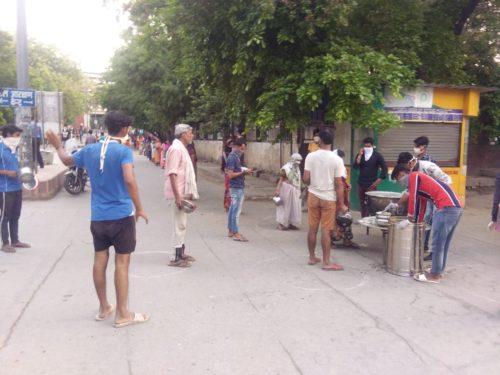 Under the Project Serving Smile to Hungry Faces Central District Legal Services Authority in association with Red Cross Society, Delhi has initiated distribution of cooked food.