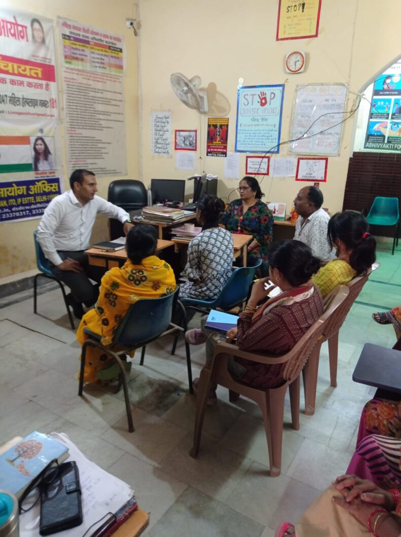 Under the aegis of National Legal Services Authority and Delhi State Legal Services Authority, Central District Legal Services Authority organized legal awareness session on 19.04.2023 in the office of Mahila Panchayat at Abhivyakti Foundation,