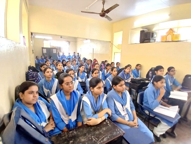 Legal Awareness Training Workshop under the Jagriti Scheme on “Digital Safety & Responsible Online Behaviour for Adolescents” at S.G.T.B. Girls Senior Secondary School on 20.01.2026
