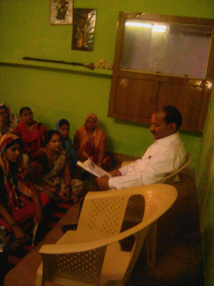 DLSA East in association with CFAR & Mahila Pragati  Manch organized a Special Awareness  Programme at Community Level on the topic “Child Rights” on 14.09.16. Sh. Uday Vir Singh, LAC DLSA East addressed participants on the topic. The Programme was appreciated by all participants. It was a successful programme.