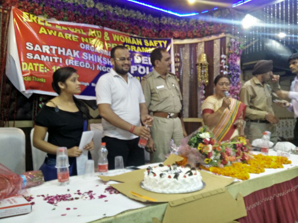 DLSA East in association with “Sarthak Shiksha Samiti” and Delhi Police organized a Special Awareness Programme  for women at Geeta Colony, Delhi at Community  Level on the topic “Rights of Women & Services being provided by DLSA s relating thereto” on 10.09.2016. Sh. Mohit Bhardwaj, LAC DLSA East addressed participants on the topic. The Programme was appreciate by all participants. It was a successful Programme.