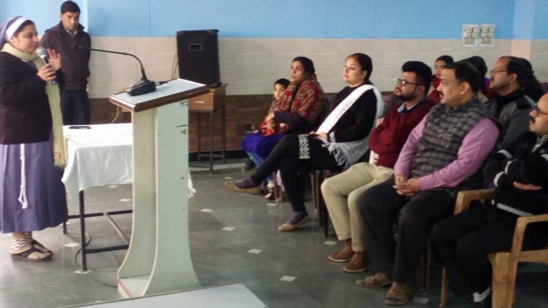 DSLSA alongwith DLSA East organised a Legal Literacy-cum-Awareness Programme at St. Thomas School on 31.12.16 at 10:00 am onwards on NALSA (Child Friendly Legal Services to Children and their Protection) scheme 2015″. Ms. Bhawani Sharma, Secretary/East Dlsa graced the occasion as Chief Guest and the Chief Resource Person for the aforesaid programme. Dr. Sevendu, SPYM, was the Special Invitee and Resource Person being an expert on the subject. All the Resource Persons addressed the participants on the topics. The programme was attended by large number of students and teachers and appreciated by all. It was a big success.