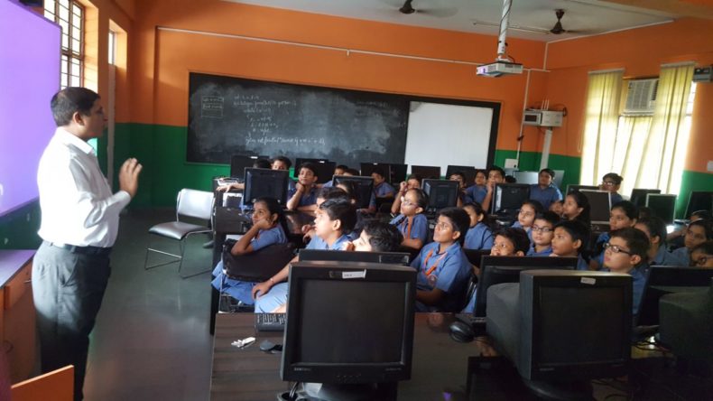 As directed by DSLSA, under “Greening Delhi Project”, DLSA East organised a Legal Literacy Programme in St Andrews Public School, IP Extn, on “Awareness on Environment” on 25.7.2017 at 7:30 am onwards. Sh. Charan Jeet, LAC DLSA East was deputed as the Resource Person for the aforesaid programme.   The programme was appreciated by all concerned.