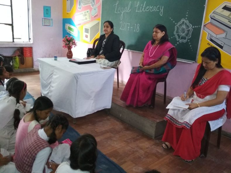 East DLSA has organized the Legal Literacy Classes in Govt. Schools on the Topics “Functioning of Police Stations and set up of Judicial System & Drugs and Substance Abuse” and Legal services being rendered by DLSA” conducted on 30.08.2017. Ms. Seema Aggarwal, LAC of DLSA (East) was the Resource Person. Programme was highly appreciated by the school authorities and the participants.