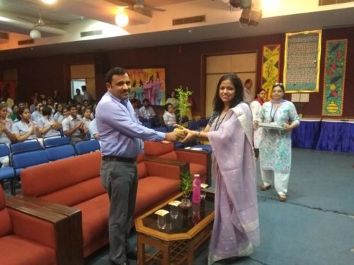 In compliance of directions of DSLSA, DLSA (East) in association with District Education Authorities organised an Awareness-cum-Sensitization Programme at “AMITY INTERNATIONAL SCHOOL, MAYUR VIHAR PHASE-I, DELHI” for the students of the school on “Sexual Violence Module” on 25.07.2018.  Sh. Pawan Kumar, Secretary (DLSA)/East was the Resource Person for the programme who addressed a big number of  students through lectures, PPTs, Videos etc. and had interaction with them