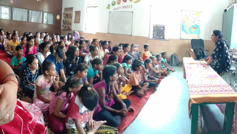 DLSA (East) in association with Delhi Council for Child Welfare, organised an Awareness Programme at Community Level on the topic “Various provisions beneficial for the Women, PC & PNDT Act & Services being provided by DLSA” on 09.08.2018 at 02 :00 pm at Trilok Puri-I, Block-5-6, Near Friday Market, Delhi.  Ms. Nirmal Chawla Bhalla, LAC (DLSA)/East was the Resource Person for the programme who addressed a big number of  People and had interaction with them.