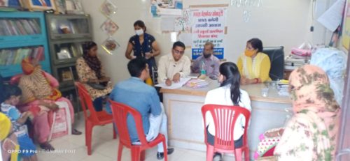 “Sakshar Bano Saksham Bano”, DLSA (East) set up a Help Desk on 8.9.2020 at Shashi Garden, Mayur Vihar.