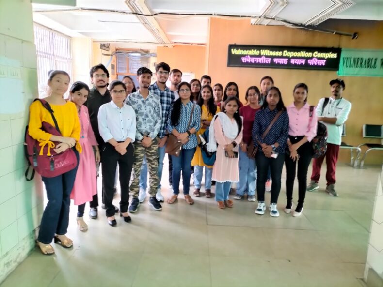 A Court Visit of students of the College on 05.04.2023.