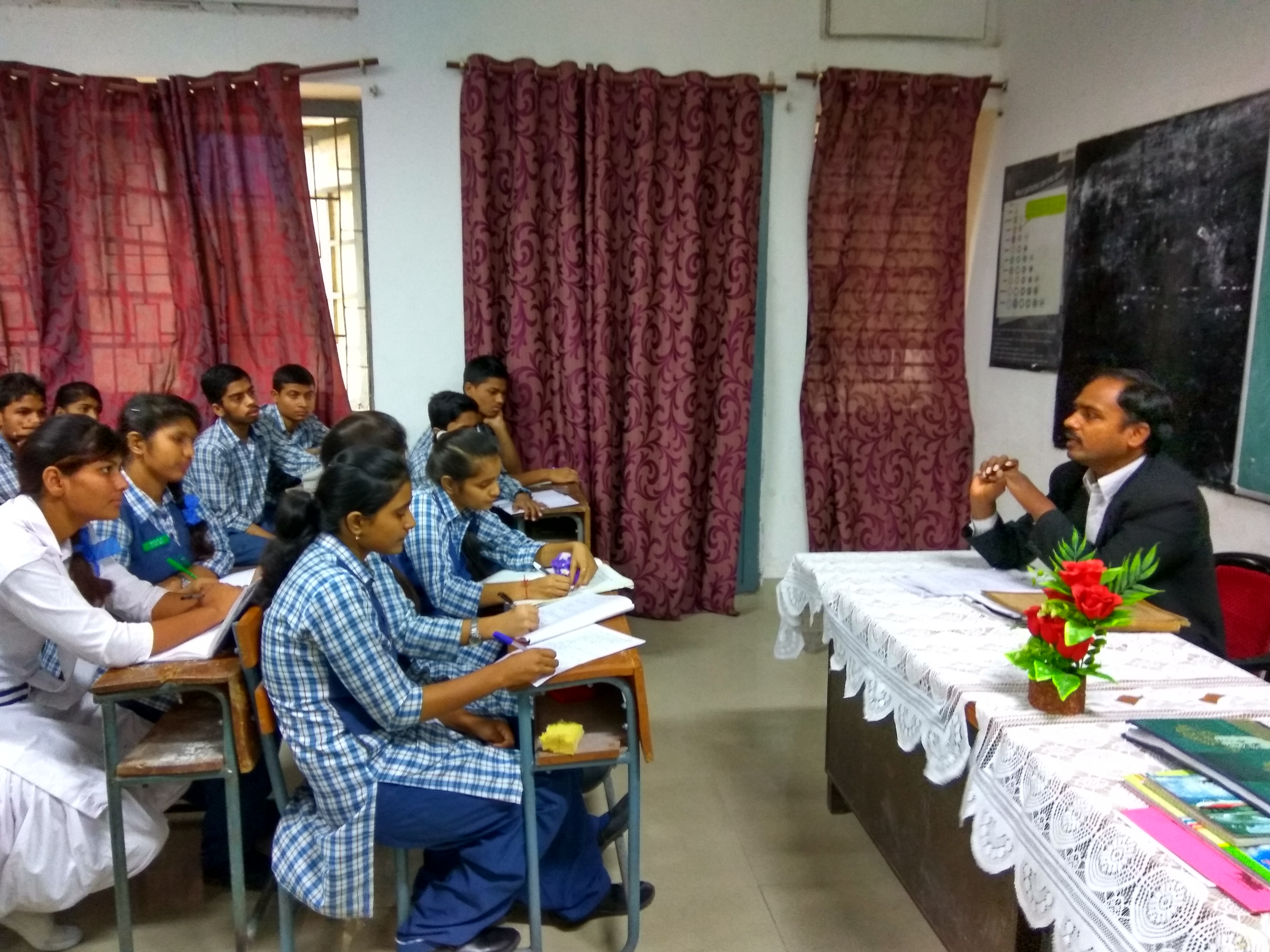 Mass Legal Literacy Campaign was organized by DLSA-North on 26.10.2016 at Government Sarvodaya Vidhalaya, Sham Nath Marg, Delhi.