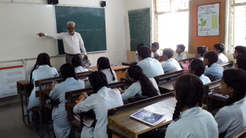 New Delhi District Legal Services Authority, organized a Legal Literacy programme on 18.04.17 on the topic “POCSO Act” at Navyug Secondary School, Pandara Park. Sh. Ravi Qazi was the Resource person interacted with the students.