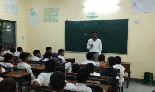 New Delhi District Legal Services Authority Organised LLC programme on “Senior Citizens” Schemes at Govt. Boys Sr.Secondary School R.K.Puram, Sec-3 on 23.09.2017. Sh. Chandra Shekher Yadav delivered the lecture as a Resource Person.