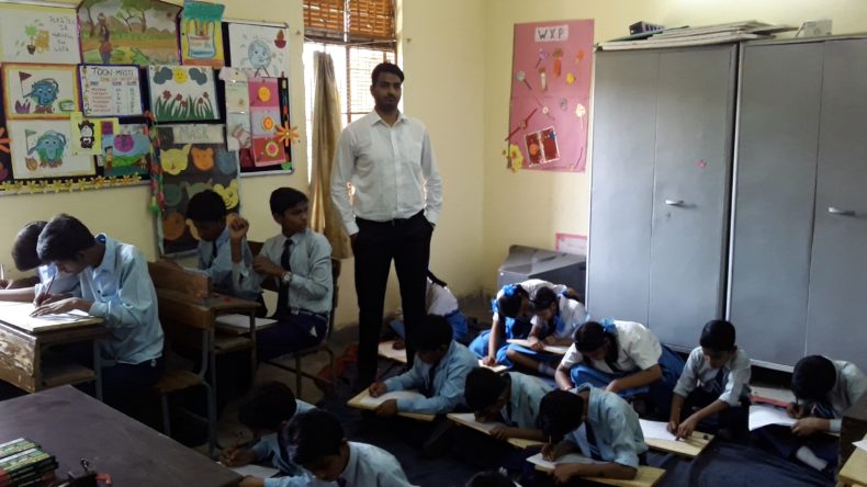 Legal Awareness Programme on World Earth Day at Govt. S.V. School, Vidyut Vihar, Sarai Kale Khan on 17.04.2018. Sh. Vipin Rathi LAC/NDDLSA as a Resource Person.