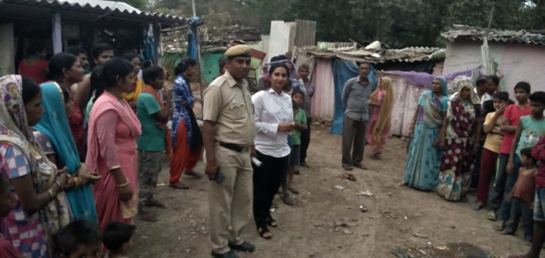 Legal Awareness Programme on Domestic Violence on 17.05.2018 at PS Delhi Cantt. Ms. Deepika Sachdeva LAC/NDDLSA interacted with the People.