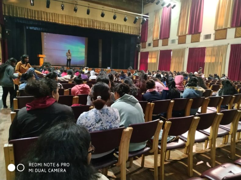 New Delhi District Legal Services Authority conducted a Talk Show on Women related Laws and Acts and also administered the pledge to the students of JMC College, Chankakya Puri New Delhi on 23.01.2019.