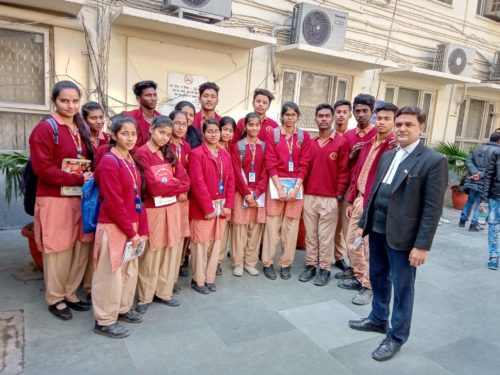 Visit of School Students from Kerela School, Sector-8, R.K. Puram in Patiala House Court Complex to observe the court proceedings on 04.02.2019.
