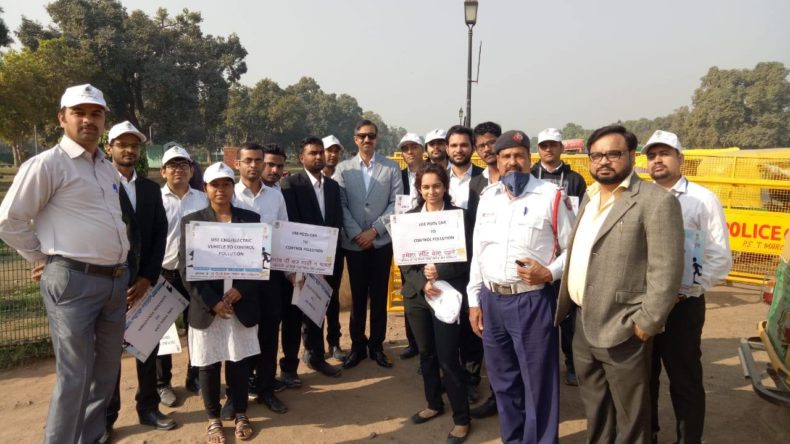 NDDLSA has organized one day Traffic Awareness Programme to celebrate the “NATIONAL POLLUTION CONTROL DAY” ON 03.12.2018 at Rajpath interaction around India Gate, New Delhi