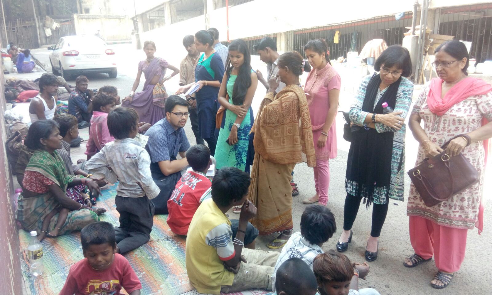 Visit to Hanuman Mandir area for “Street Children Rehabilitation” Programme on 08.10.2015