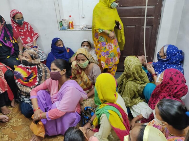 On 30.08.2021, North West District Legal Services Authority organized an awareness program on the topic  “DOMESTIC VIOLENCE ACT” for the female residents  of G BLOCK SULTANPURI