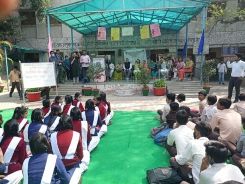 On 08.03.2022 North-West District Legal Services Authority  (under the aegis of NALSA & DSLSA) organized a legal literacy programme, Drawing Competition and Quiz Competition for the students of Sarvodaya Kanya Vidyalaya U Block and Govt. Boys Sr. Secondary School,U Block, Mangolpuri, Delhi in association with NEK Mission Foundation,  on the topic “Gender Equality”