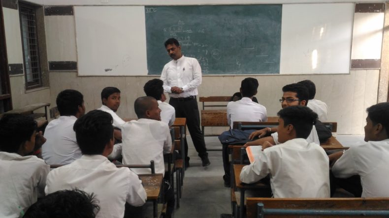 LEGAL LITERACY CLASSES CONDUCTED AT GBSSS CHIRAG DELHI (1923012) ON 13.10.2016