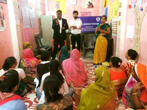 LEGAL AWARENESS PROGRAMME AT COMMUNITY LEVEL IN THE AREA OF MADANGIR, (NEAR SUNAAR MARKET), NEW DELHI ON 30.08.2017