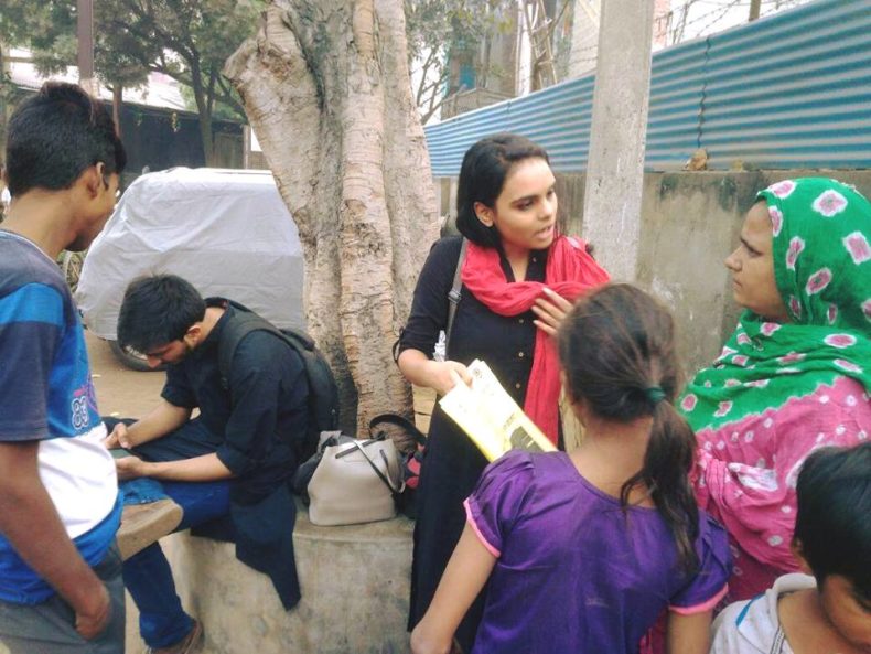 UNDER THE CAMPAIGN ‘CONNECTING TO SERVE” DLSA (SOUTH) ORGANIZED AWARENESS CAMP AND NUKKAD NATAK AT JJ COLONY, TIGRI ON 11.11.2017