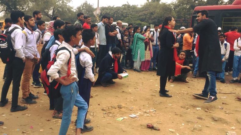 UNDER THE CAMPAIGN ‘CONNECTING TO SERVE” DLSA (SOUTH) ORGANIZED AWARENESS CAMP AND NUKKAD NATAK AT BATRA HOSPITAL, SANGAM VIHAR ON 18.11.2017