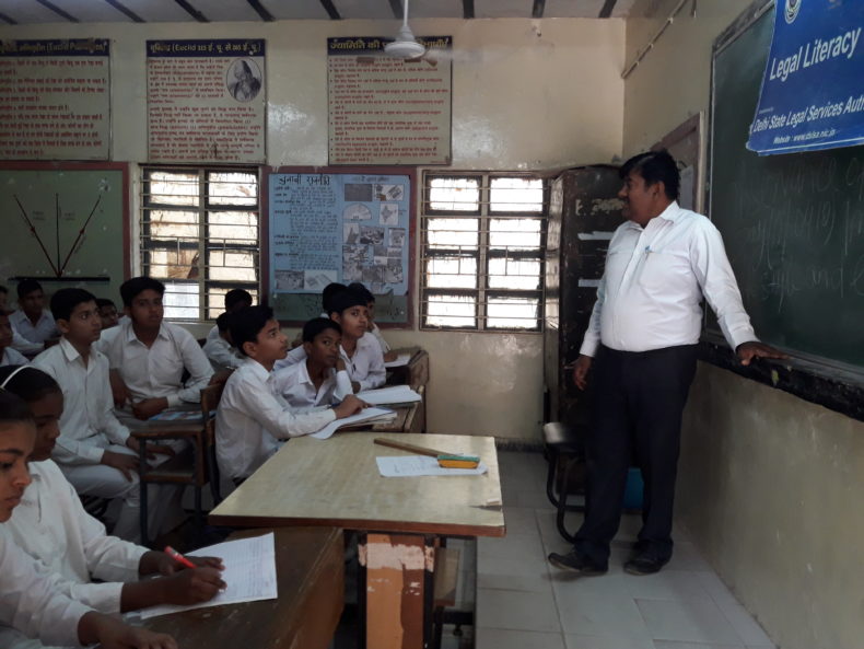 LEGAL LITERACY CLASS AT G (CO-ED) SS, MAIDAN GARHI (ID-1923033) ON 07.04.2018