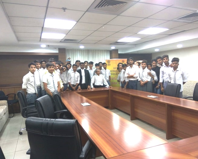 VISIT OF STUDENTS FROM GOVT. BOYS SENIOR SECONDARY SCHOOL, MALVIYA NAGAR,NEW DELHI (1923058) TO SAKET COURTS COMPLEX ON 21.08.2018