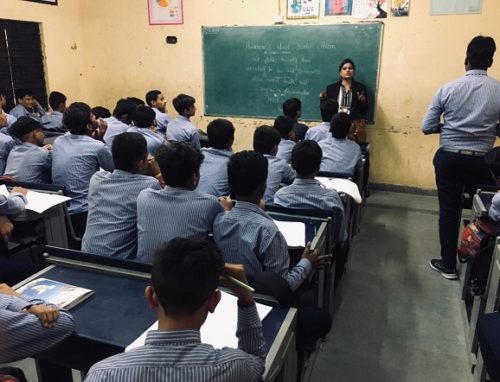 LEGAL LITERACY CLASS AT GBSSS, KHANPUR, NO.02, NEW DELHI (ID-1923069) ON 15.10.2018