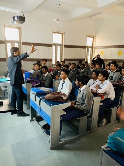 LEGAL LITERACY CLASS AT GBSSS, PUSHPA VIHAR SECTOR-1, MB ROAD (1923058) ON 18.01.2019