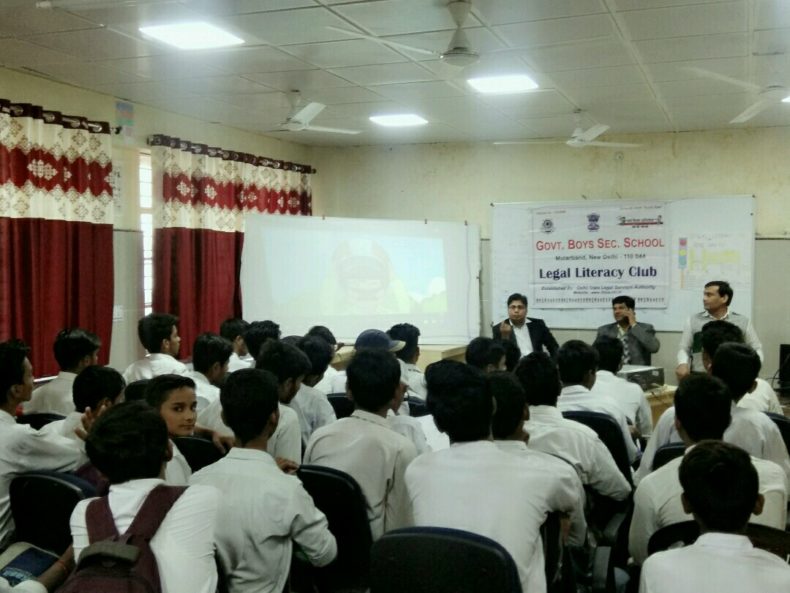 DLSA(SE) conducted Legal Literacy Classes Programme at School namely GBSSS, (1925050), Molarband, New Delhi, On 30th November, 2018