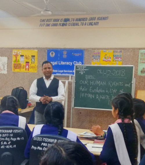 DLSA(SE) conducted Legal Literacy Classes Programme at School namely GGSSS(1925027), Tekhand Okhla Phase-1, New Delhi, On 04.12.2018