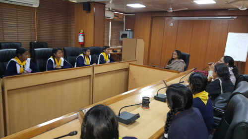 Visit of School Students in DLSA Shahdara, Karkardooma Courts, Delhi on 16.02.2018