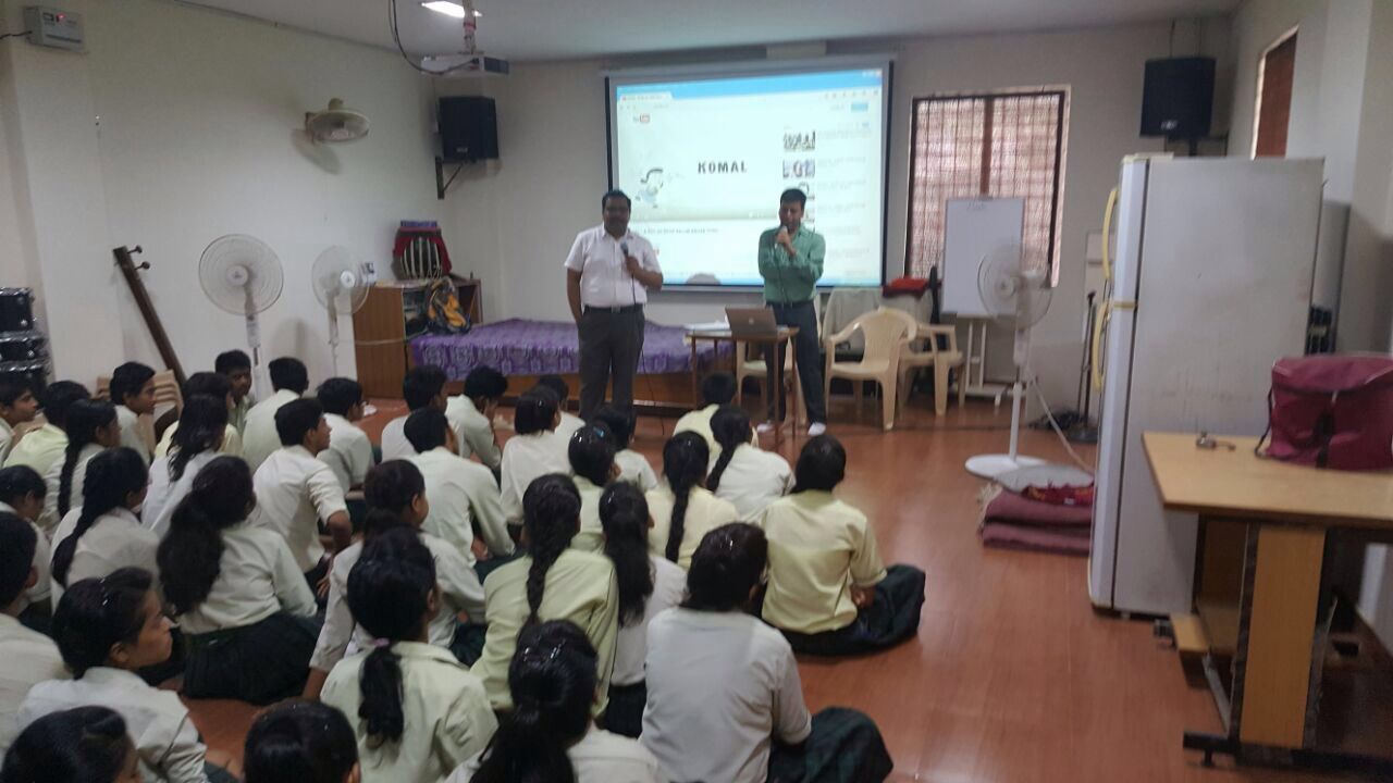 Legal Literacy Class in Bengali Senior Secondary School, Vinay Nagar, Sarojini Nagar, New Delhi with focus on the functioning of Police Stations and set up of Judicial System by Sh. Sunil Gupta, Ld. Secretary, SW-DLSA and Sh. Ajay Singh Shekhawat, Ld. ASCJ-cum-JSCC-cum-Guardian Judge (North-East) on 22nd July, 2016