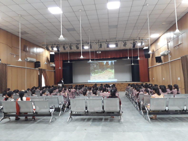 Greening Delhi Campaign organised by SW-DLSA at Sarvodaya Kanya Vidyalaya, Moti Bagh-1 on 24.07.2017 by Sh. Vikas Vats, LAC