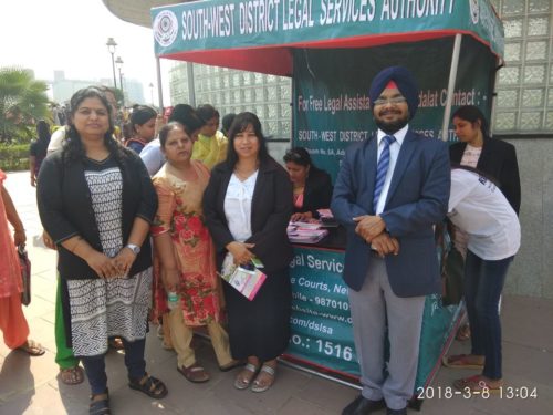 Help Desk Setup at Central Park, Rajiv Chowk on 08.03.2018