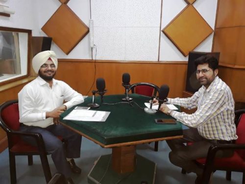 Kanooni Salah at All India Radio