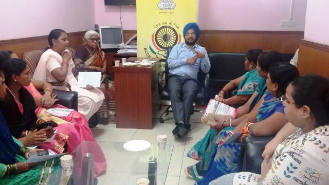 Guided visit to Dwarka Court by Members of Mahila Panchayat