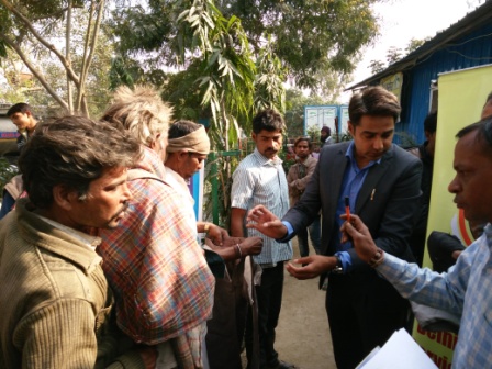 Clothes & Food Distribution at Shelter home, Kashmeri Gate