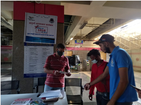 West District in association with Delhi Metro set up Helpdesk at Mayapuri Metro Station