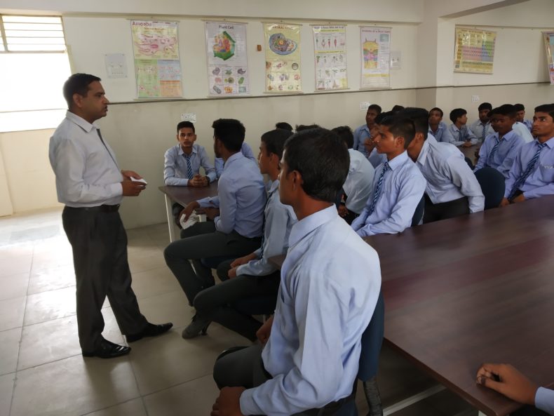 DLSA, Rohini Courts organized a Legal Literacy Programme  at Government Boys Senior Secondary School Magzine Road,Delhi