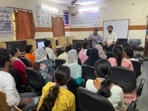 Rights of workers in organised and unorganised sectors