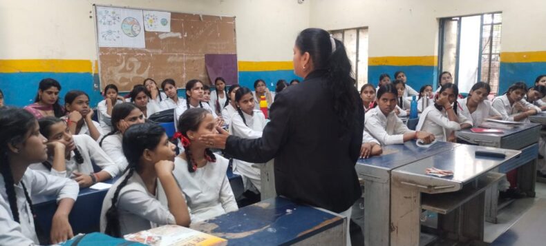 SA North East organized an awareness program under the scheme (LSUC) for students of classes 6th to 12th. The program was held at Sarvodaya Kaniya Vidyalaya, Gokalpur Village, and covered the topics of “Child Marriage, POCSO Act, Good Touch Bad Touch.