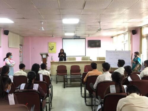 On 07.03.2022 North-West District Legal Services Authority  (under the aegis of NALSA & DSLSA) organized a legal literacy programme for the students of  Sarvodaya Vidyalaya, FU Block, Pitampura,  on the topic “Gender Equality”