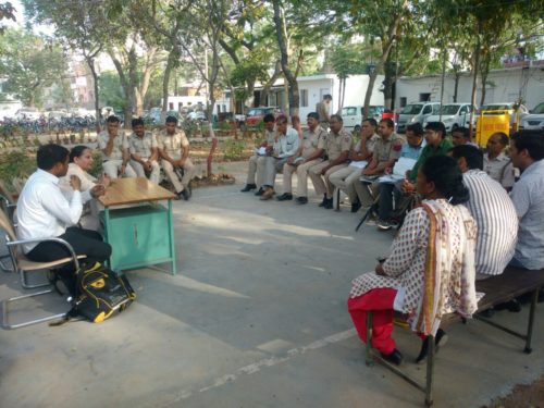 DLSA (SOUTH) ORGANIZED LEGAL LITERACY CLASSES AT POLICE STATION: SANGAM VIHAR ON 29.03.2017